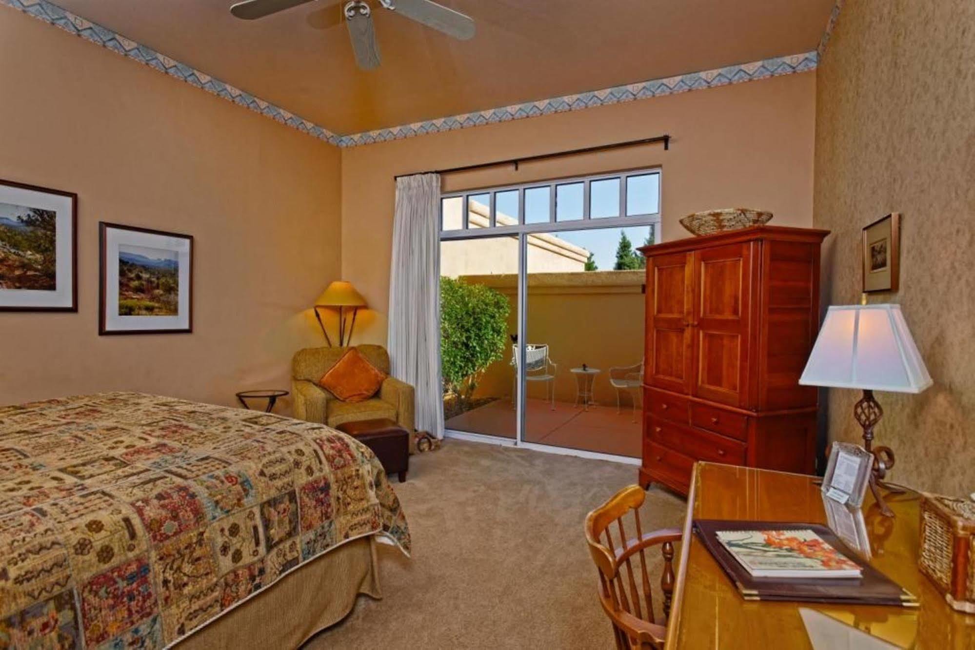 Canyon Villa Bed & Breakfast Inn Of Sedona Exterior photo